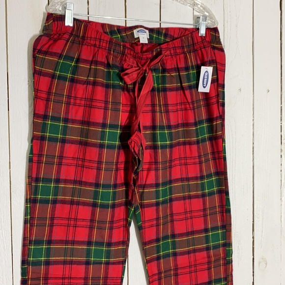 Maternity Plaid Flannel Pajama Pants - Picture 6 of 11
